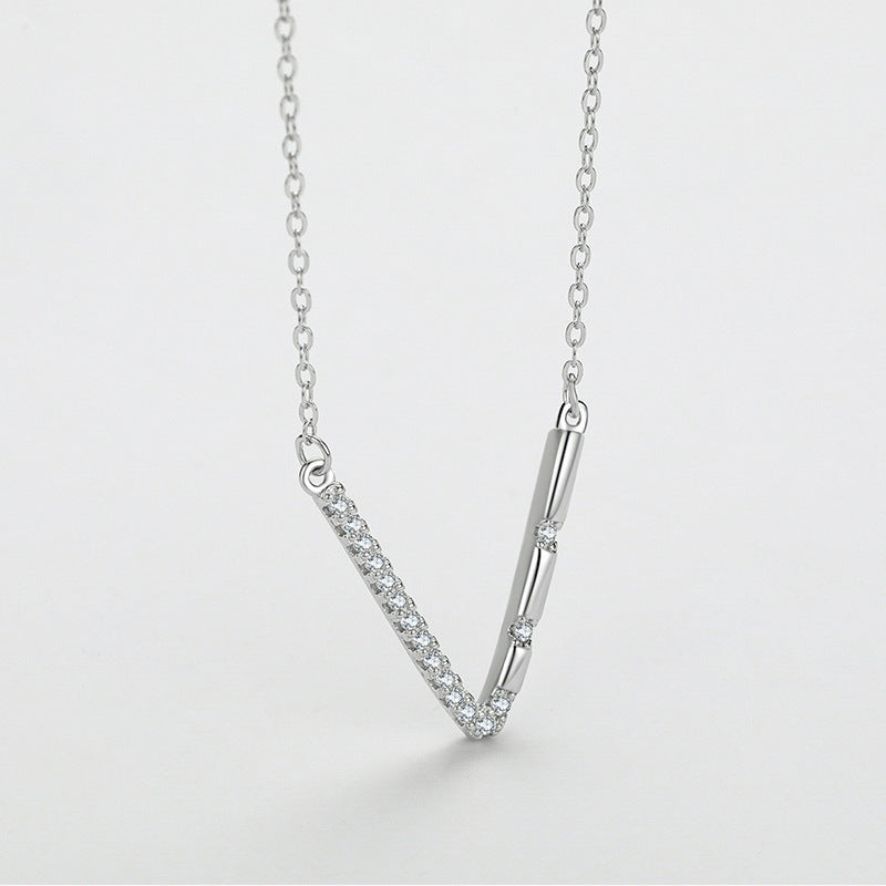 S925 Sterling Silver V-shaped Necklace