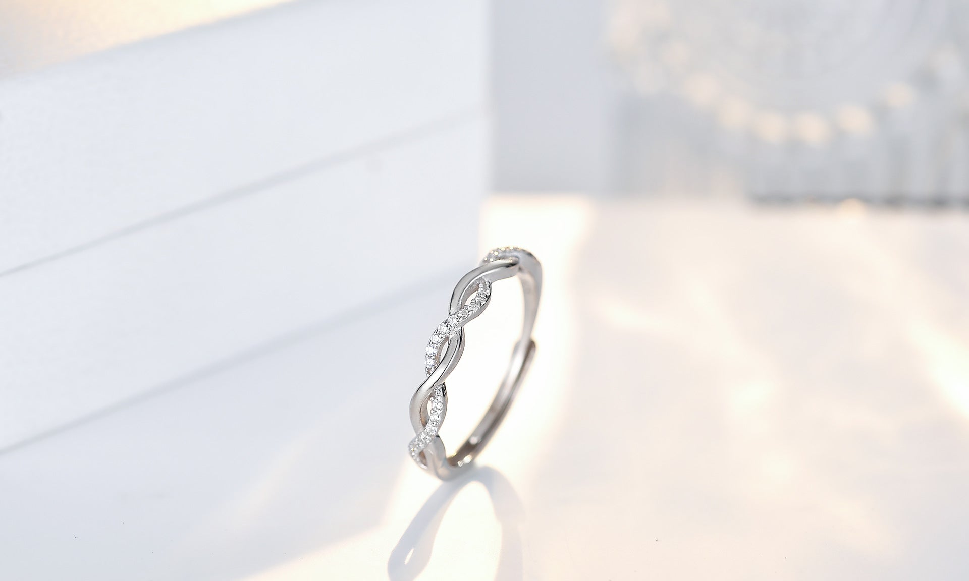 Silver Twist Ring - Kaldas Online Shopping
