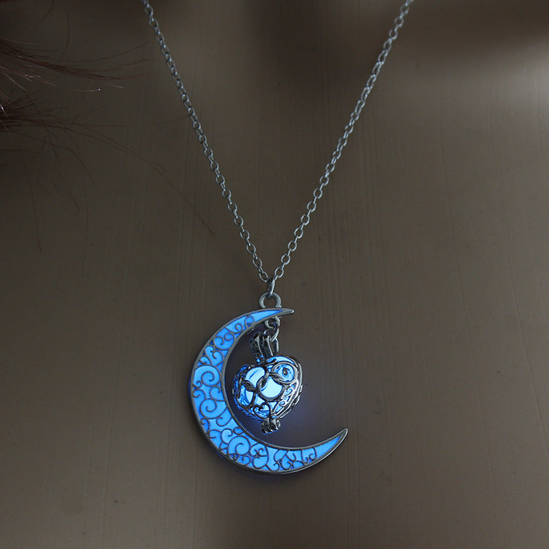 Glowing Pendant Necklaces Silver Plated Chain Necklace