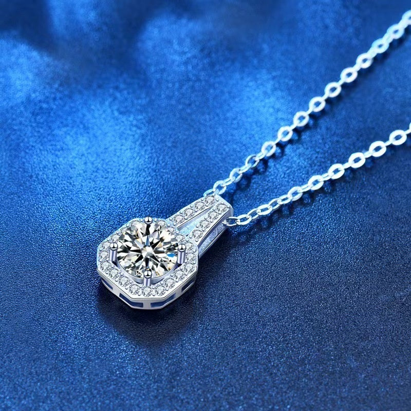 S925 Sterling Silver Moissanite High Sense Necklace