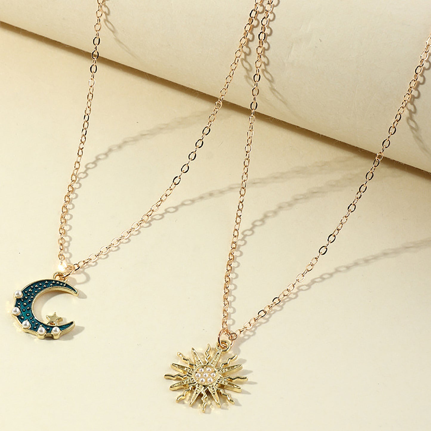 Sun Moon Necklace - Kaldas Online Shopping