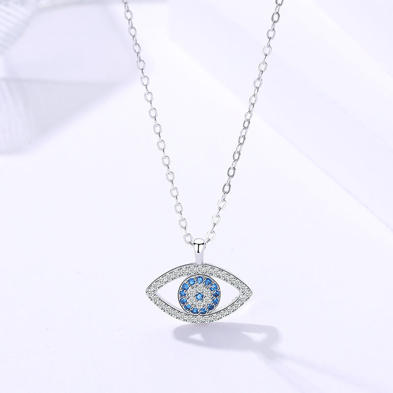 Silver Eye shape Necklace - Kaldas Online Shopping
