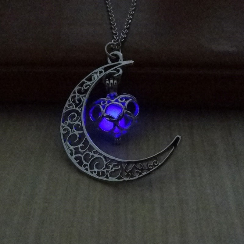 Glowing Pendant Necklaces Silver Plated Chain Necklace