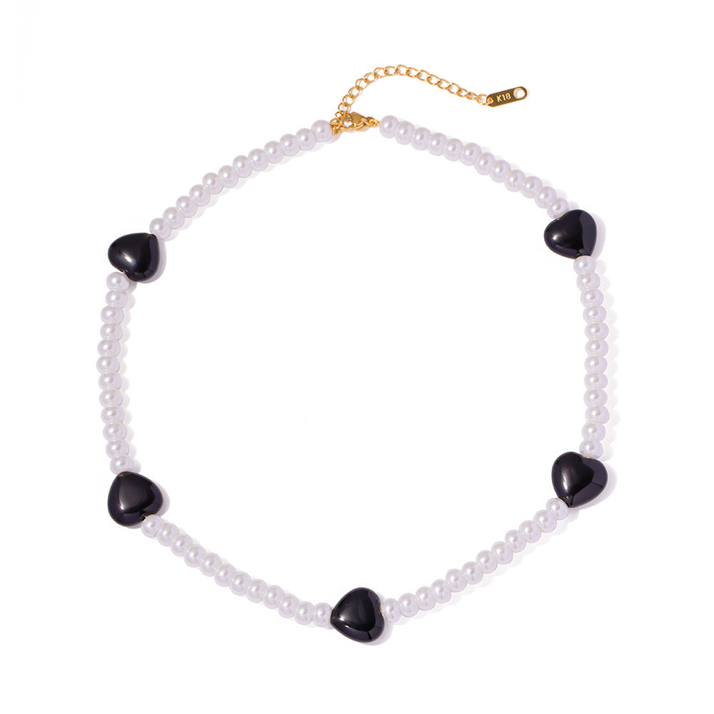 Black Heart-shaped Glass Pearl Necklace