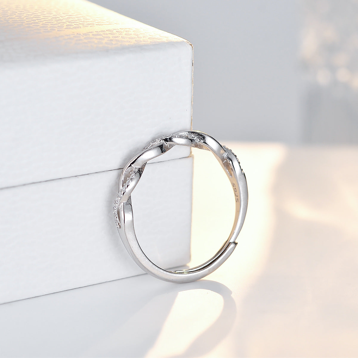 Silver Twist Ring - Kaldas Online Shopping