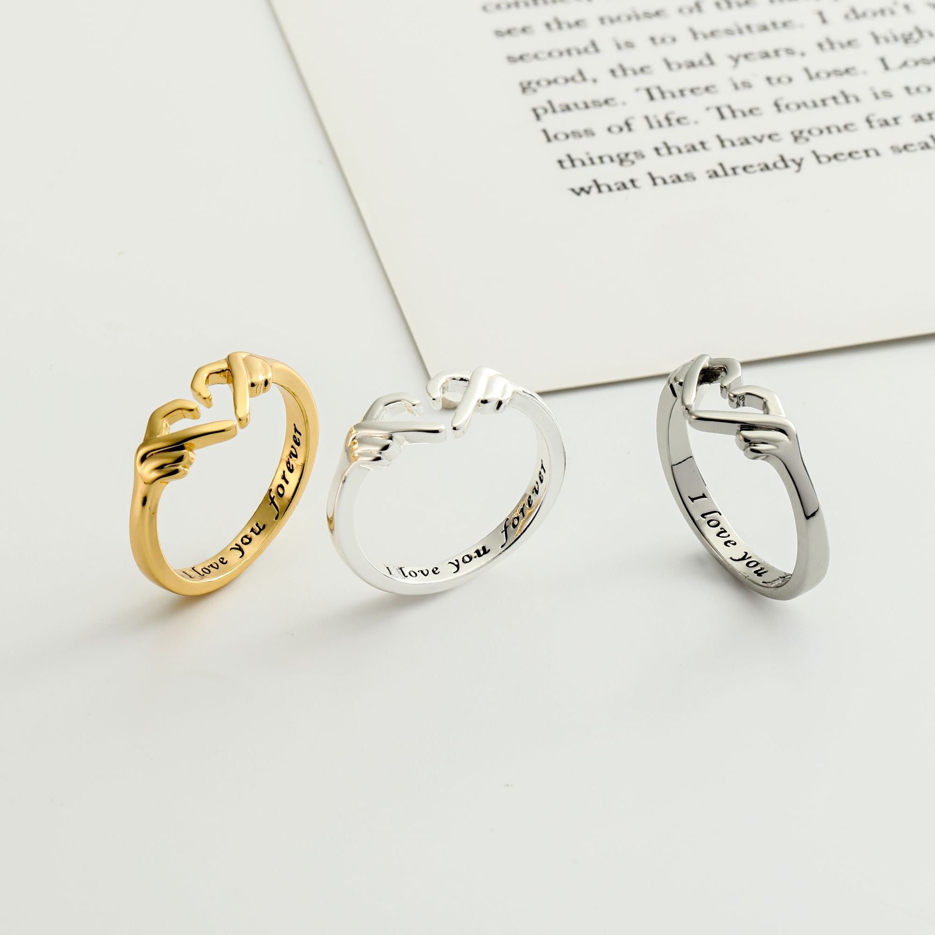 Heart Hand Hug Ring - Kaldas Online Shopping