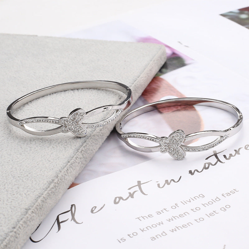 Three-dimensional Butterfly Bracelet