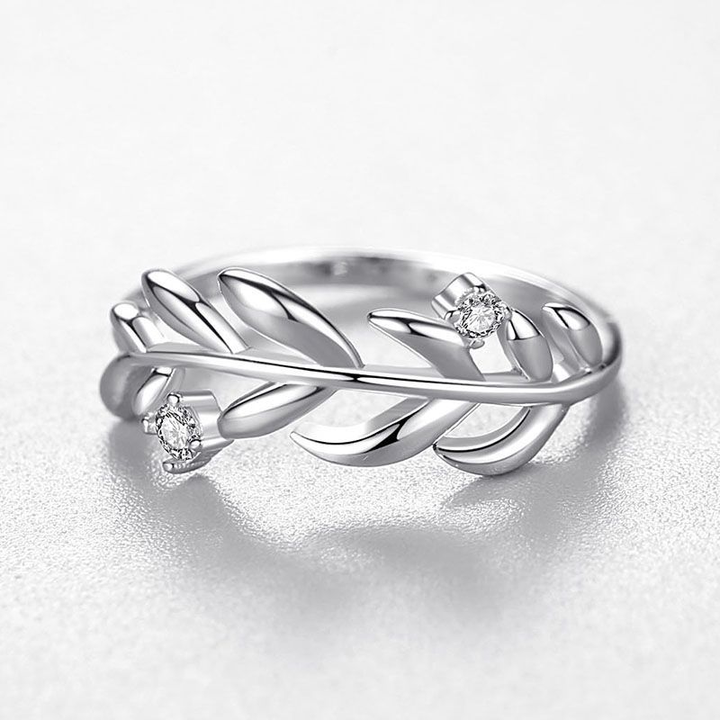 Silver Micro Diamond Leaf Ring