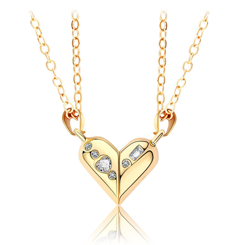 Magnet Heart shape Rotating Necklace - Kaldas Online Shopping