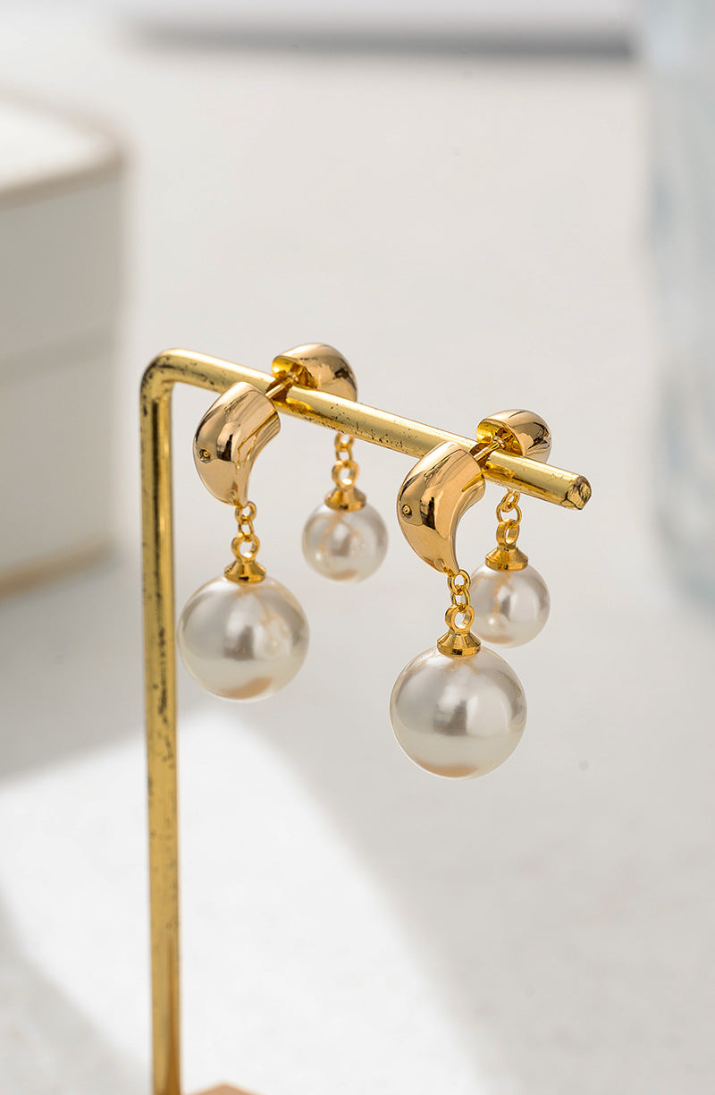 Pearl Retro Earrings