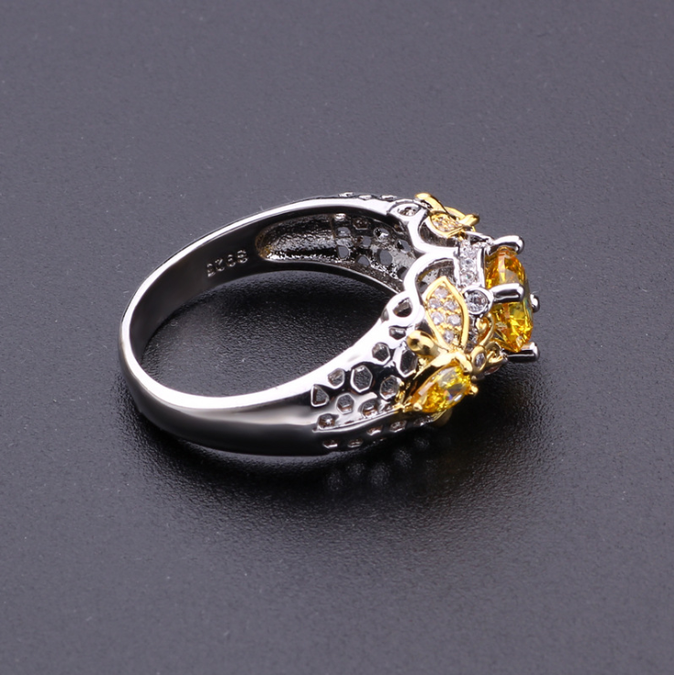 Zircon ring - Kaldas Online Shopping