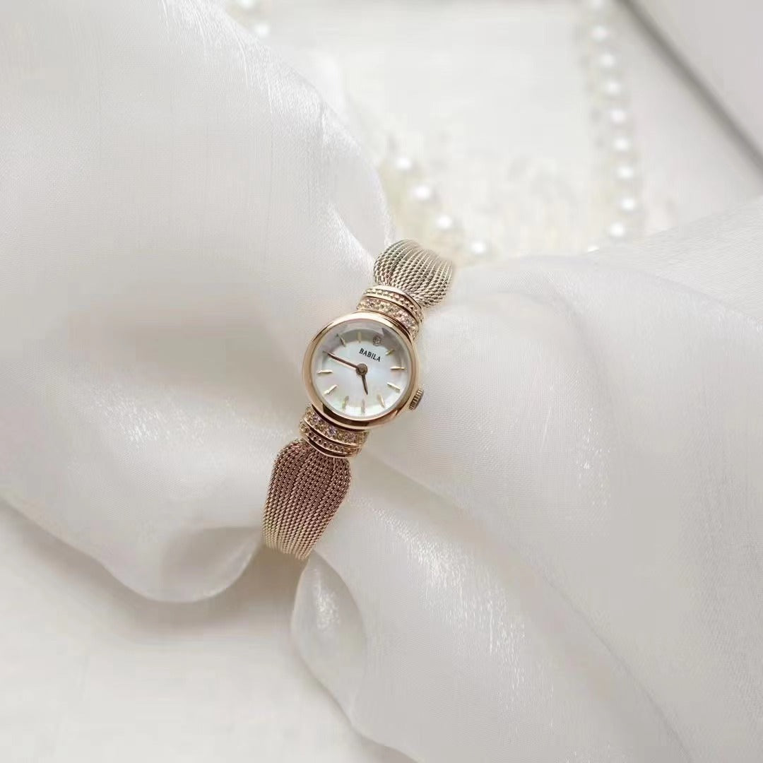 Retro Thin Chain Exquisite Quartz Watch