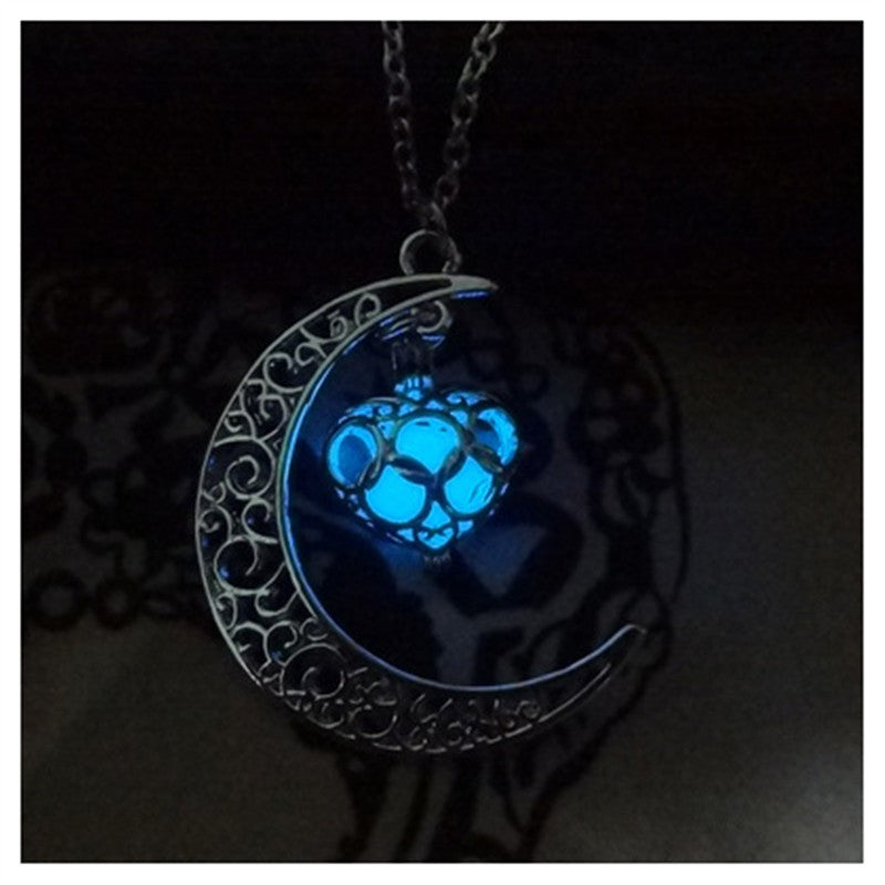 Glowing Pendant Necklaces Silver Plated Chain Necklace