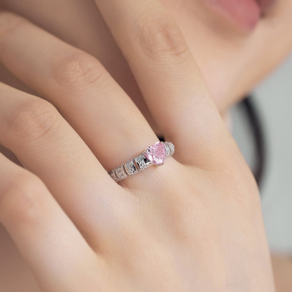 S925 Silver Heart-shaped Hollow Ring with Ice Flower Cut Zircon