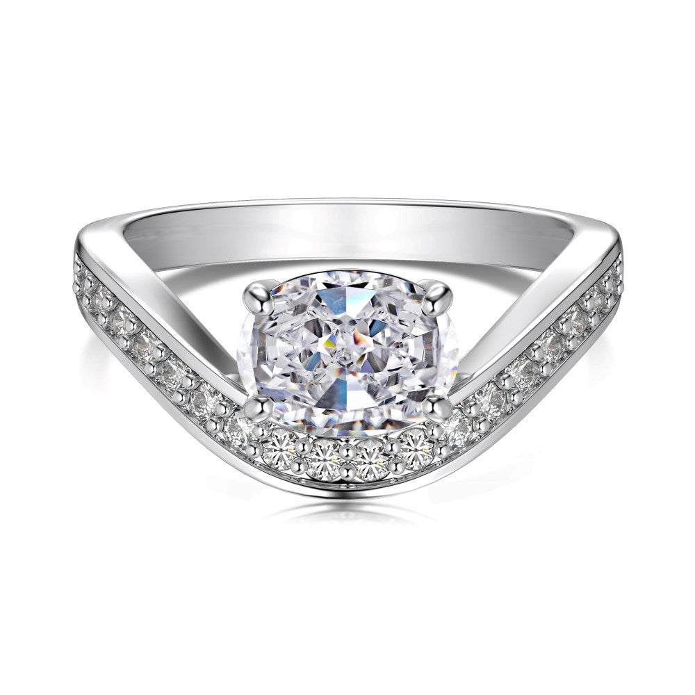 S925 Silver Oval White Zircon V-Line Fashion Ring