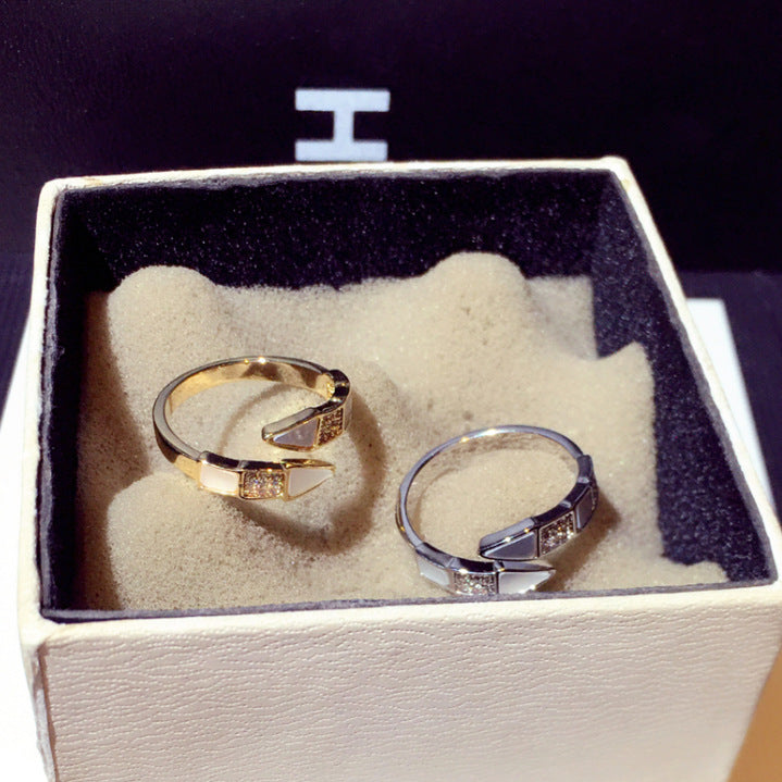 Fashion Geometry Pattern Ring