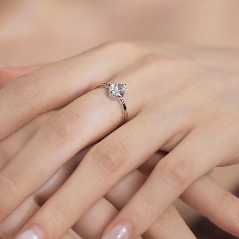S925 Silver Oval Single Diamond Ring