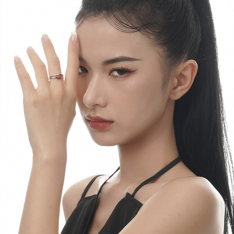 Simple Niche Design Ring