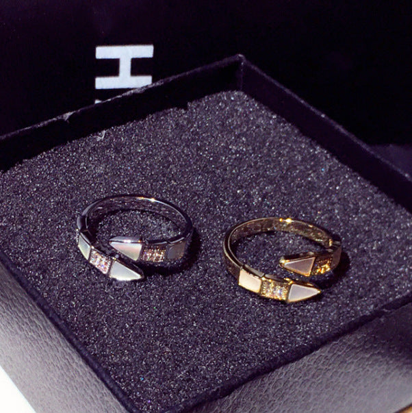 Fashion Geometry Pattern Ring