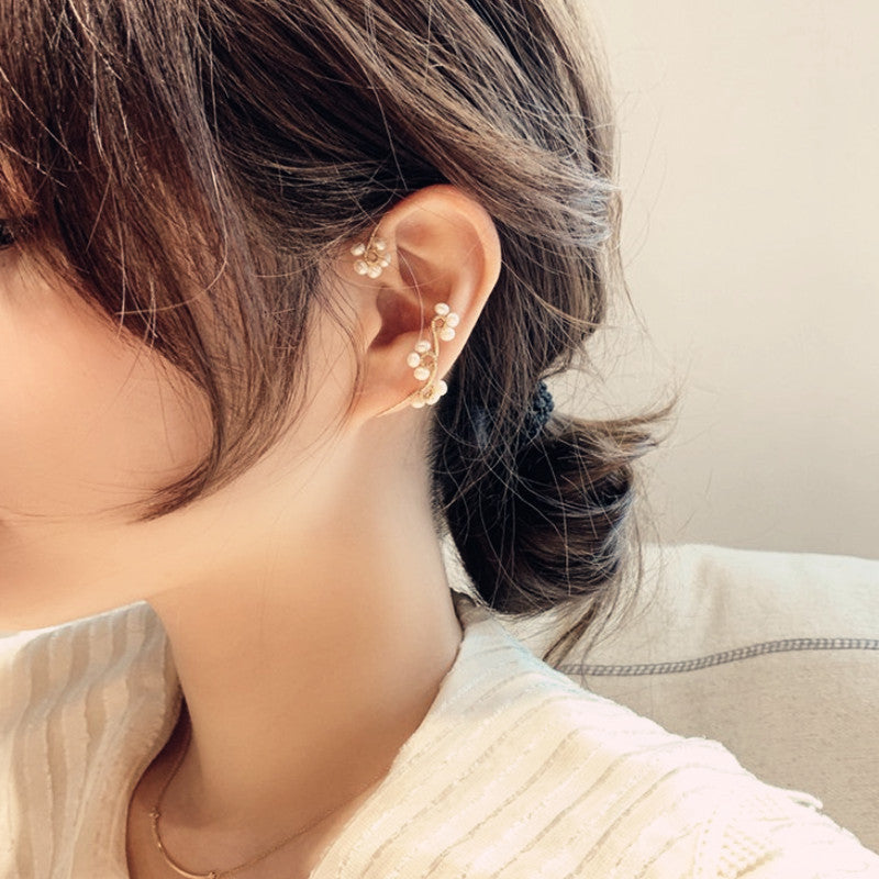 Flower Design Hand-woven Pearl Earrings - Kaldas Online Shopping