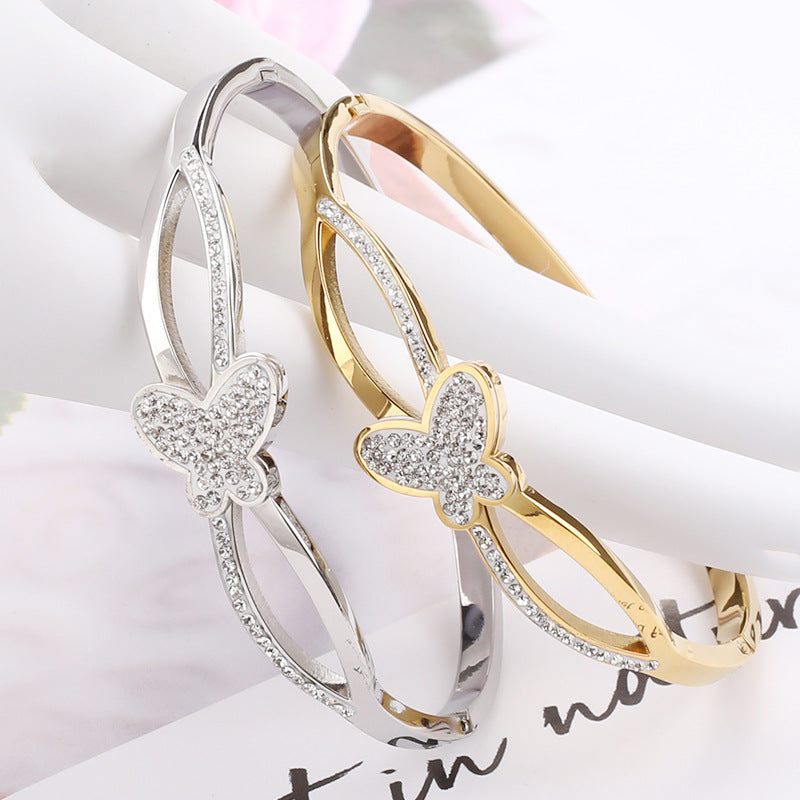 Three-dimensional Butterfly Bracelet