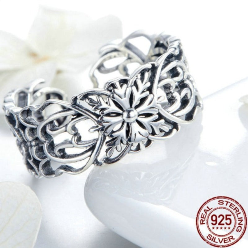 925 Sterling Silver Vintage Flower Ring