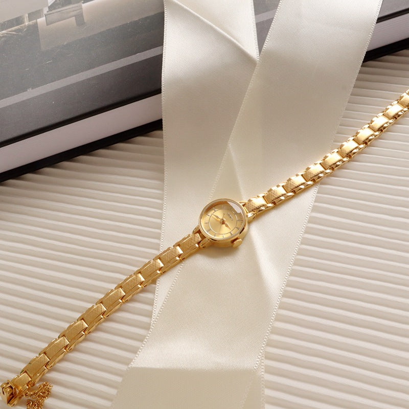 Retro Thin Chain Exquisite Quartz Watch