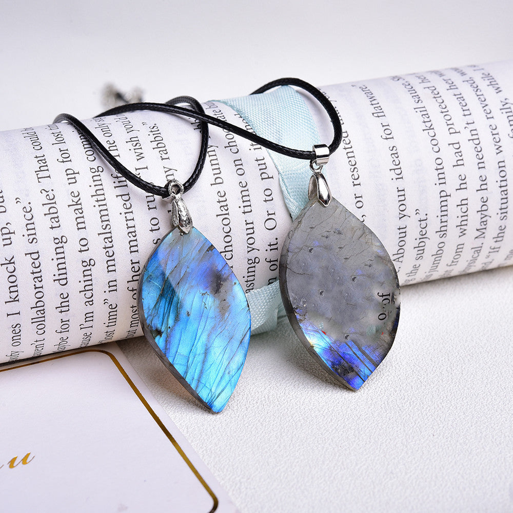 Natural Elongated Moonlight Stone Pendant - Kaldas Online Shopping