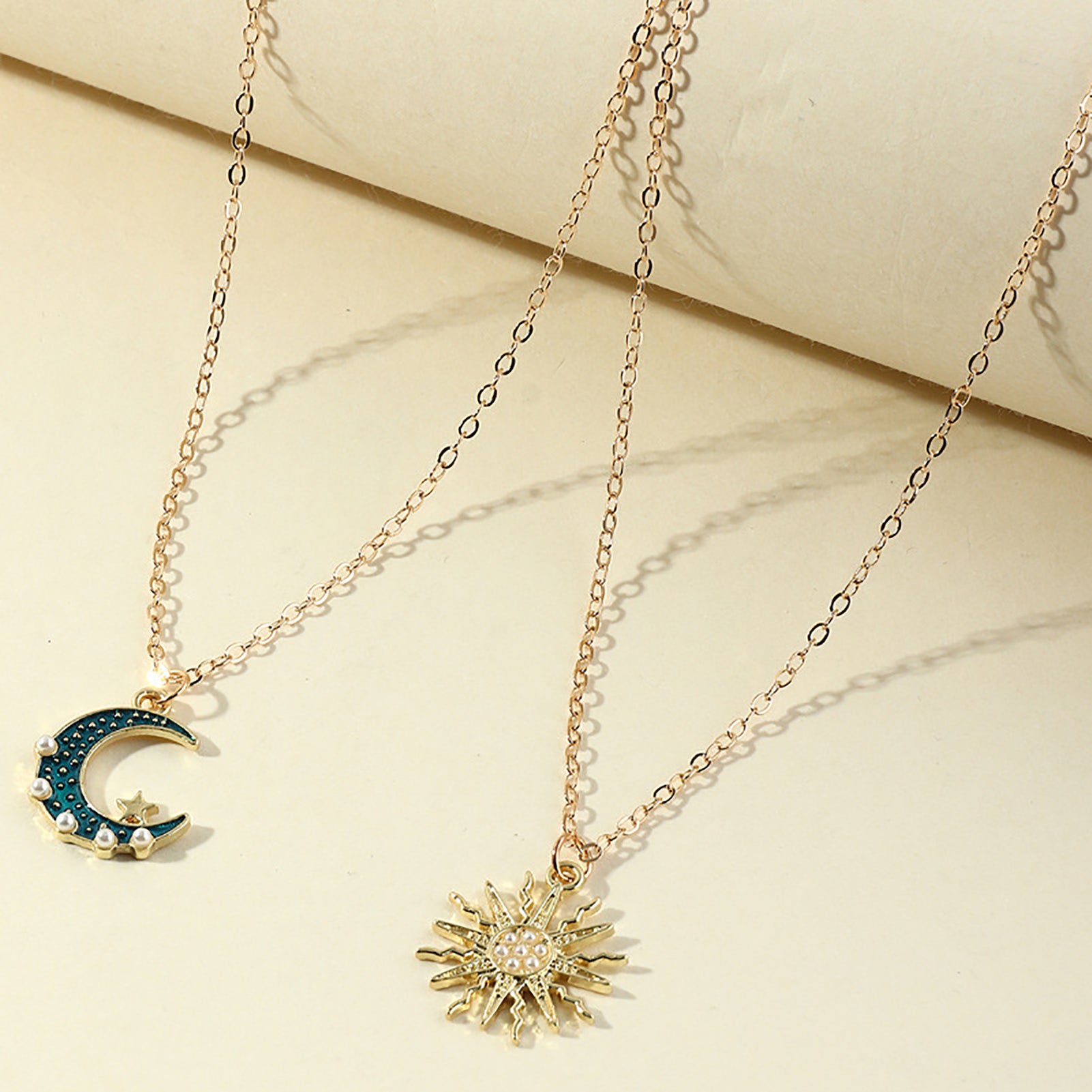 Sun Moon Necklace - Kaldas Online Shopping