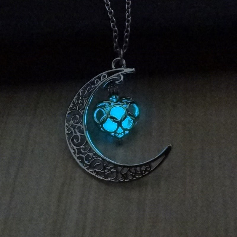 Glowing Pendant Necklaces Silver Plated Chain Necklace