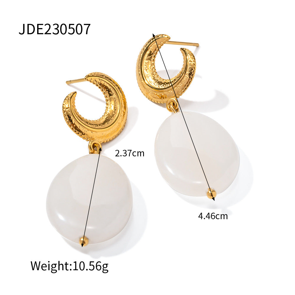 Elegant Oval Crescent Earrings