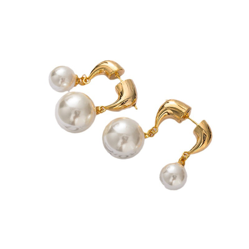Pearl Retro Earrings