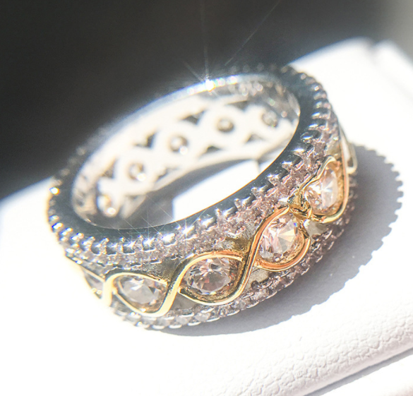 Elegant Female Zircon Stone Ring - Kaldas Online Shopping