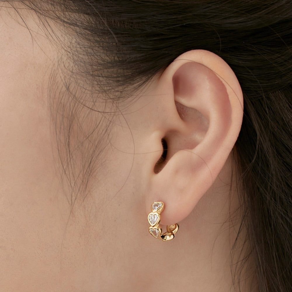 S925 Silver Heart-shaped Zircon Earrings