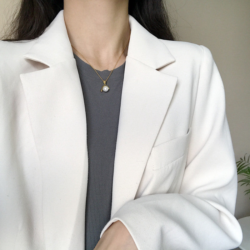 Silver Inverted J-shaped Pearl Necklace - Kaldas Online Shopping