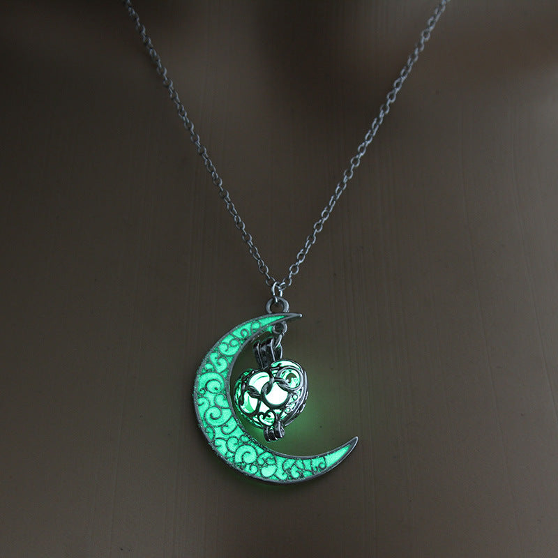 Glowing Pendant Necklaces Silver Plated Chain Necklace